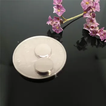 

Zion 200pcs disc 8mmx1.5mm mini magnet N35 super strong magnet permanent powerful rare earth neodymium magnet 8x1.5mm