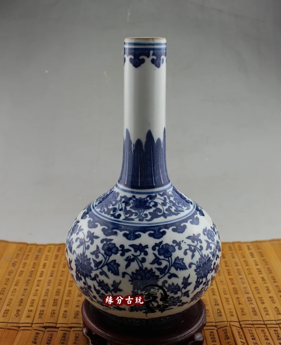 Jingdezhen Porcelain Antique Blue And White Porcelain Long Neck
