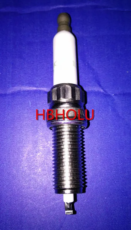 ORIGINAL SPARK PLUG ZR5TPP33-S ILZKBR7B8DG FOR 116i
