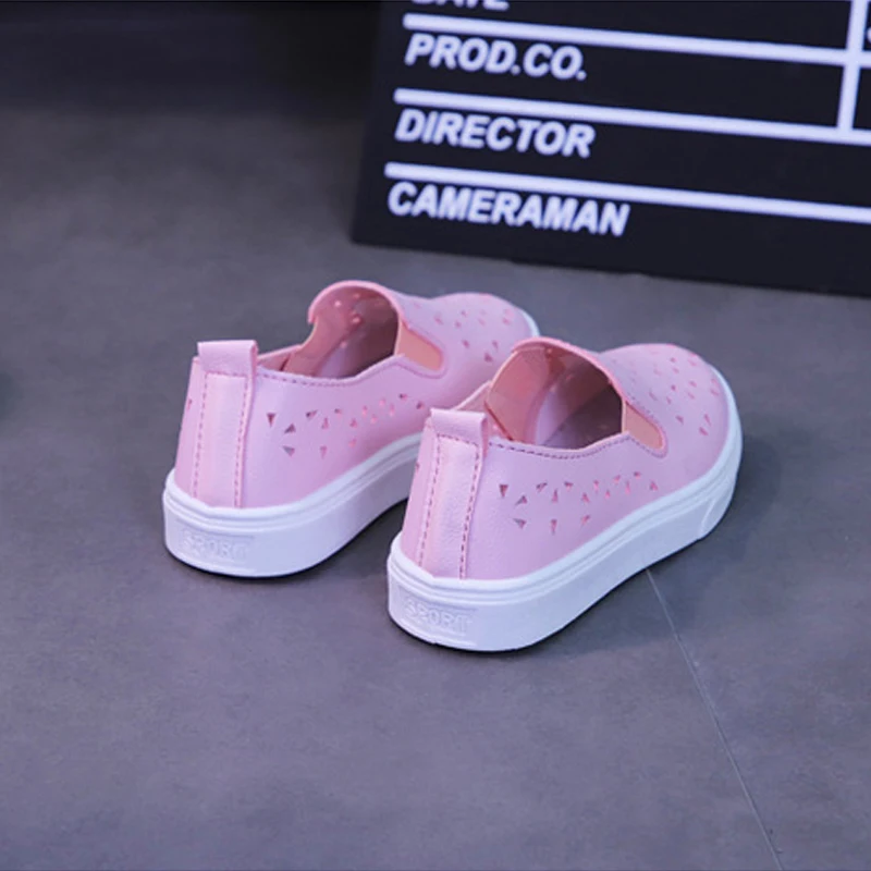 Kids Loafer Shoes 2019 Spring Summer Children Sneakers White Shoes Girl Hollow Out Kids Leather Flats Slip On Casual Shoes Boys
