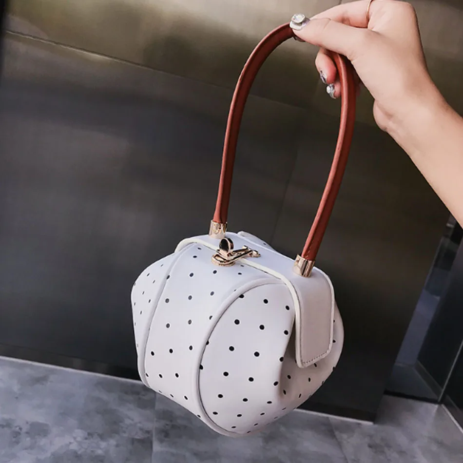 

New fashion PU Leather Girl bag Summer Trendy Handbag Korean Version Simple Mini Wave Point handle Bags