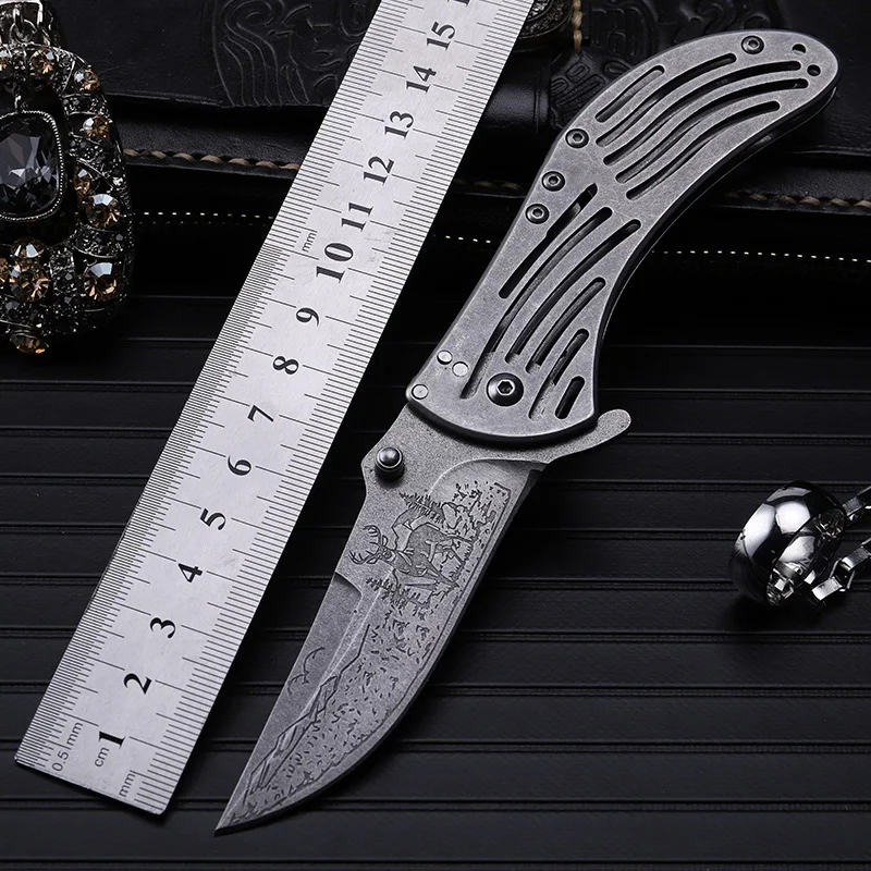 2016 New Arrival Limited Knives Karambit Outdoor Folding Knife Self-defense Wilderness Survival With High Hardness Wild Fruit