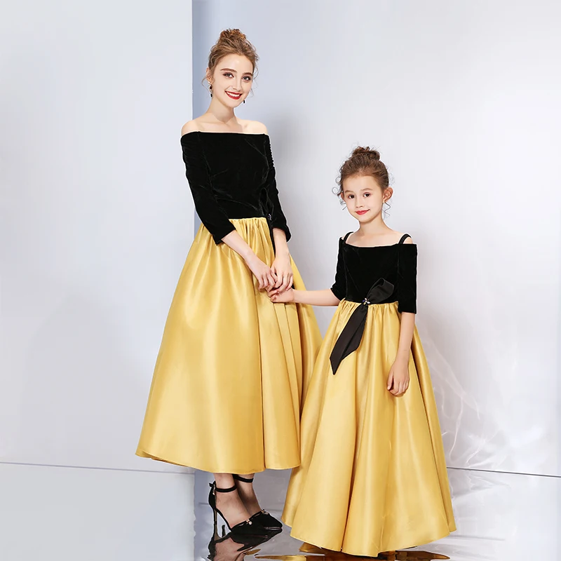 

Mother Daughter Wedding Dresses Tutu Ball Gown Party Evening Off Shoulder Mommy and Me Clothes Golden Family Matching Outfits
