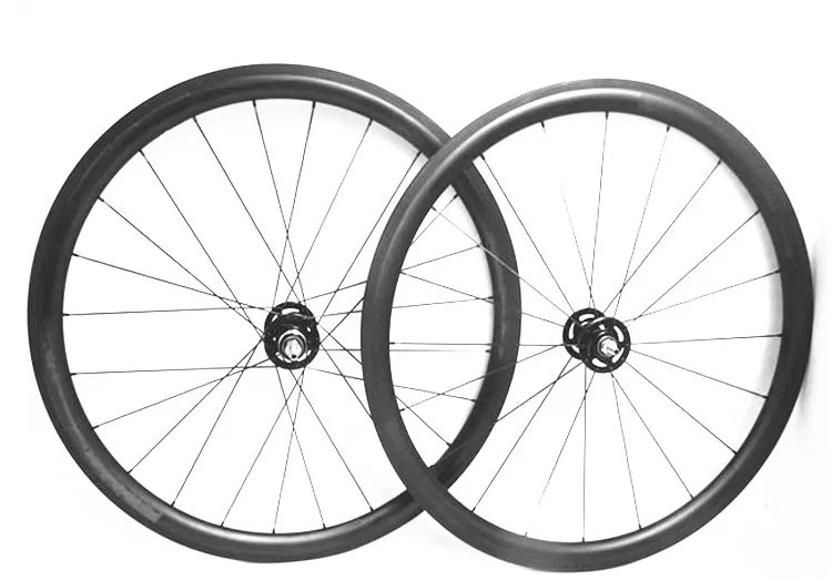 

700c 38mm carbon clincher wheelset with fixed gear novatec hub165/166SB 23mm wide basalt braking surface for track carboine bike