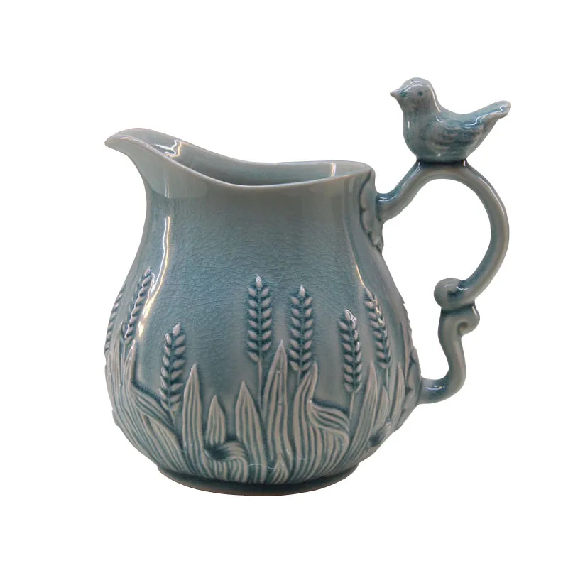 

New Creative wedding gifts chinese design ceramic vase handmade crafts ornaments jade glaze vase 3D bird home decoration retro