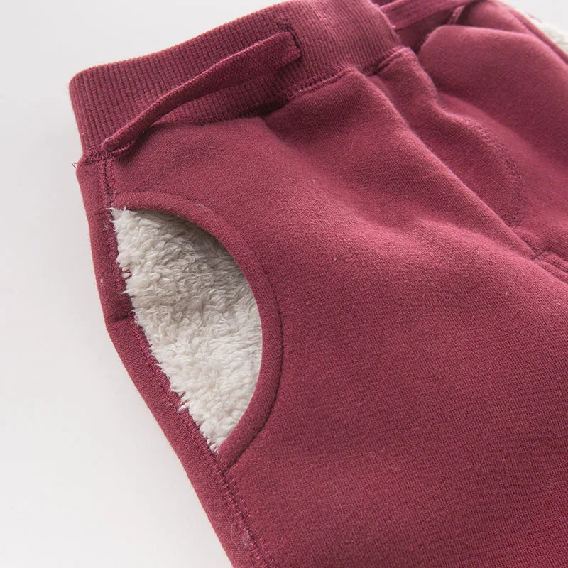 DB6532_0032_6Y3A7387