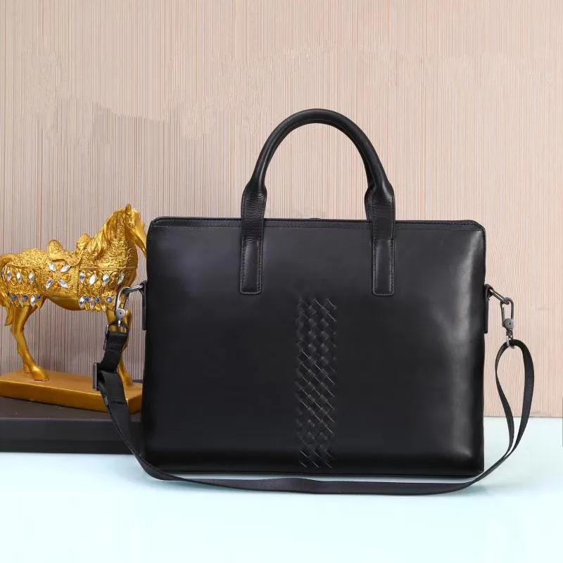 

Kaisiludi leather bag braid handbag head layer cowhide men's briefcase computer bag single shoulder oblique span bag