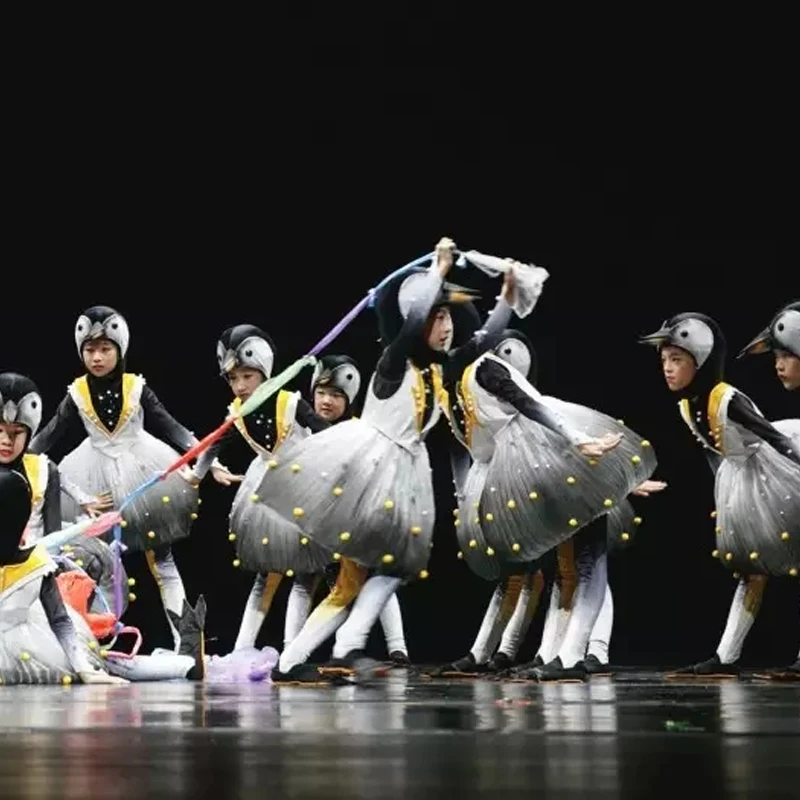 Little Penguin Adventure Children's Costumes 61 Animal Shape Dancing Costumes New Cartoon Penguin Performance
