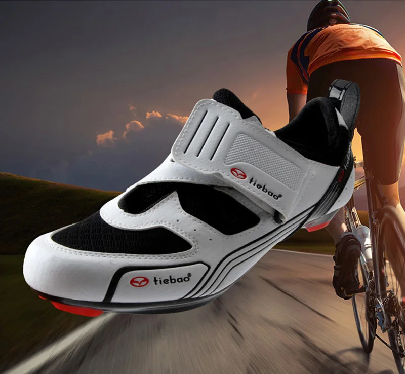 Sapatos de ciclismo