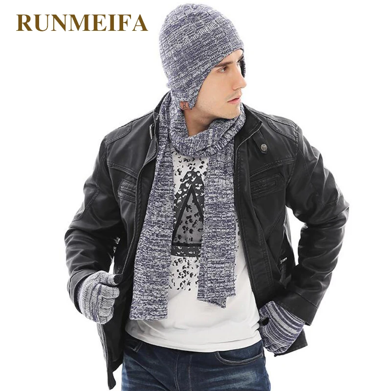 

2018 New arrival product Men's winter warm Hat&scarf&Touchscreen gloves Gifts in stock