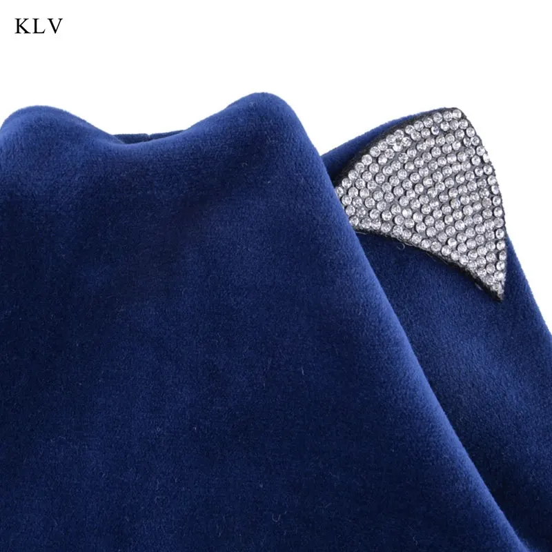 KLV New Womens Autumn Winter Flower Sweet Cat Ear Head Hat Velvet Warm Skullies Cap With Shiny Rhinestone Cute Sheathing Bonnet