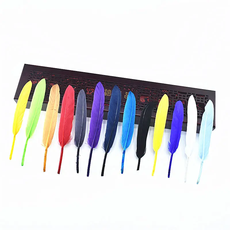 

Beautiful Natural dyed duck/Goose Feather 100pcs/lot 10-15 cm DIY feathers for Crafts Accessories and Wedding decoration plumes