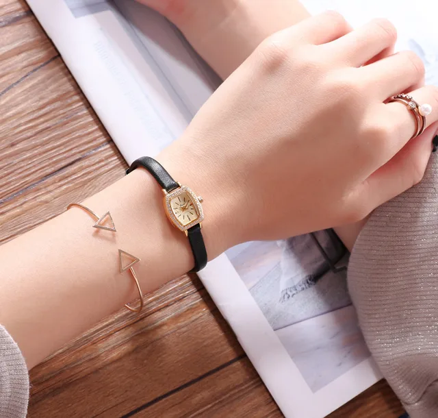 ญี่ปุ่นแท้หนังสี่เหลี่ยมผืนผ้า Dial Lady นาฬิกากันน้ำ Zircon Stonefashion นาฬิกาสำหรับสตรี-ใน นาฬิกาข้อมือสตรี จาก นาฬิกาข้อมือ บน