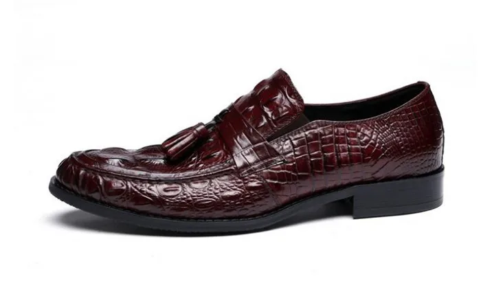 Модные оксфорды с острым носком без застежки мужская кожаная обувь с кисточками в деловом стиле кожаные туфли кожаные мужские туфли