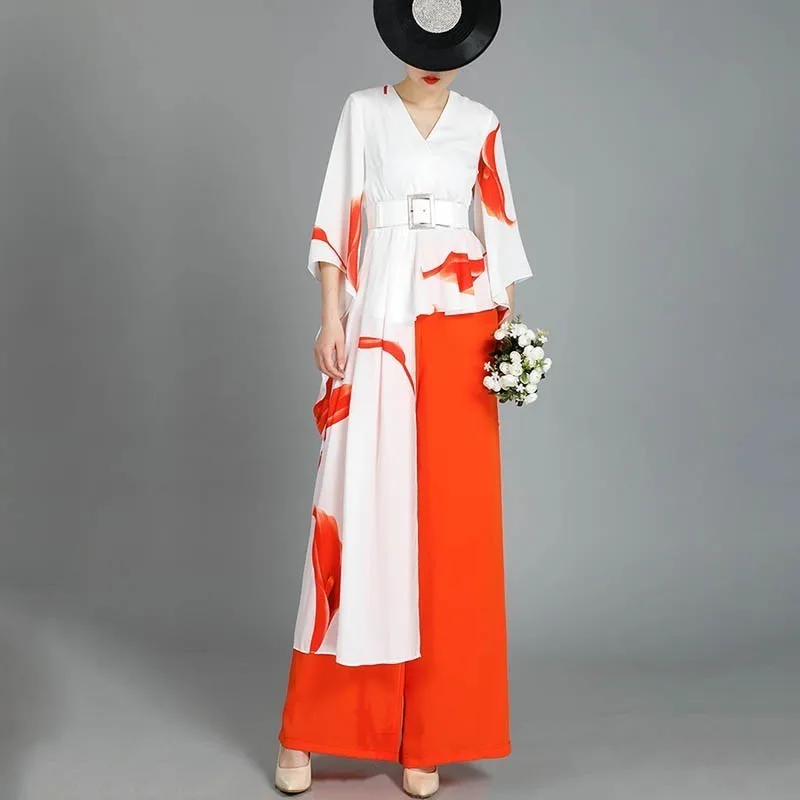 

LANMREM Summer 2019 Fashion Asymmetrical V-collar Three Quarter Sleeve Print Patchwork T-shirt Leg Pants Two Piece Set AG051