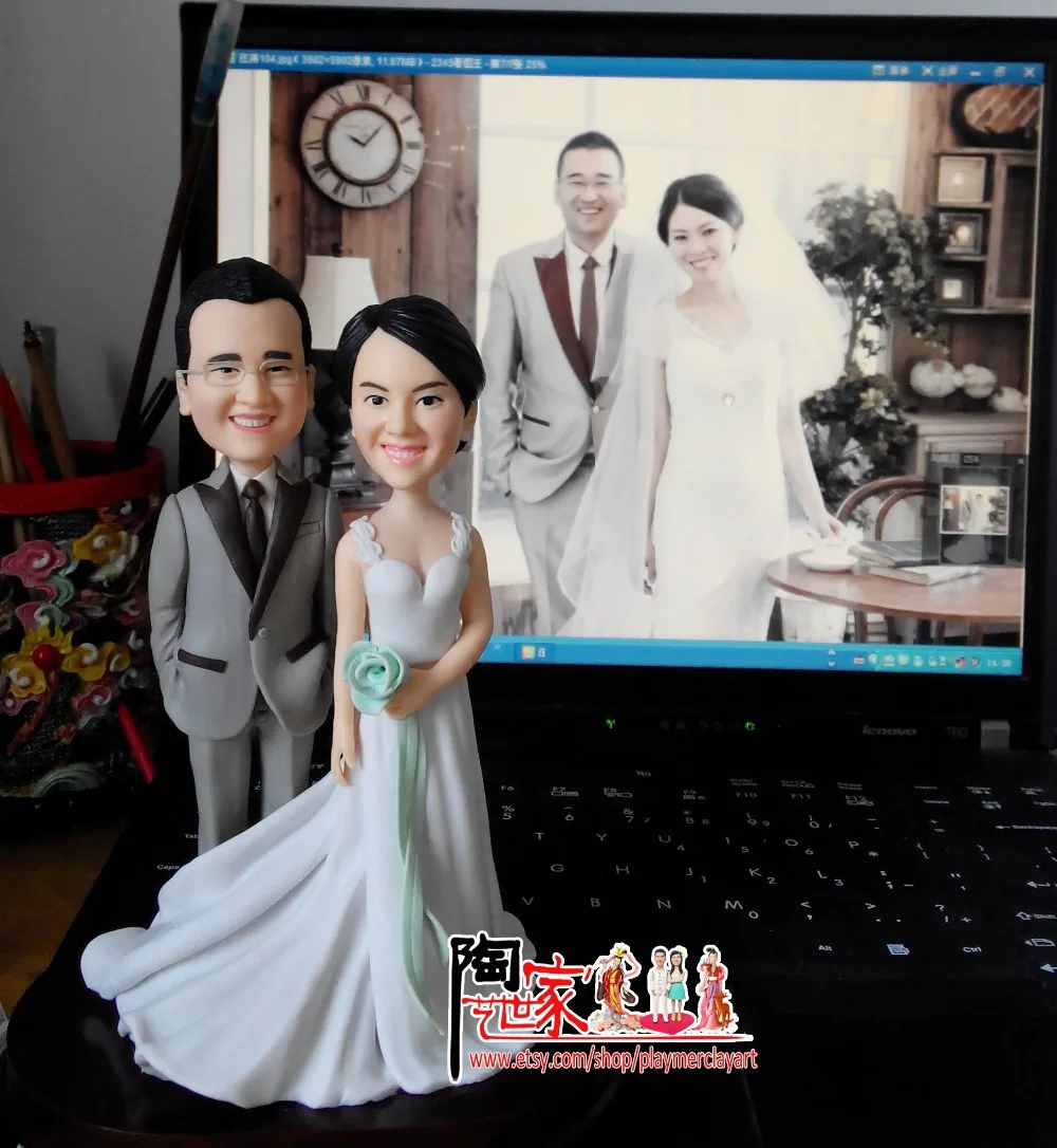 2019 custom wedding cake