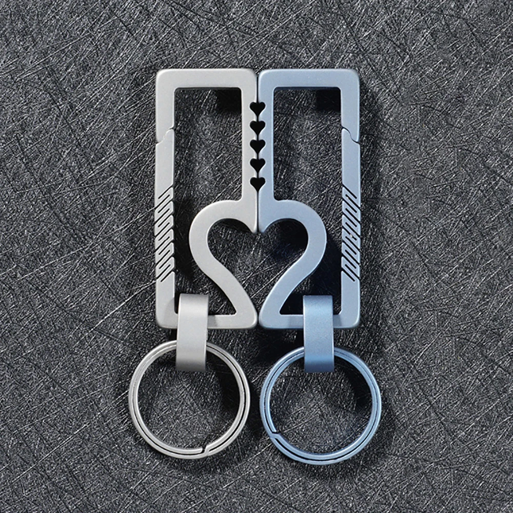 

Lovers Gift Titanium Men Women Car Key Chain Holder Lovers Super Lightweight Titanium Keychain Buckle Heart Shape Key Rings