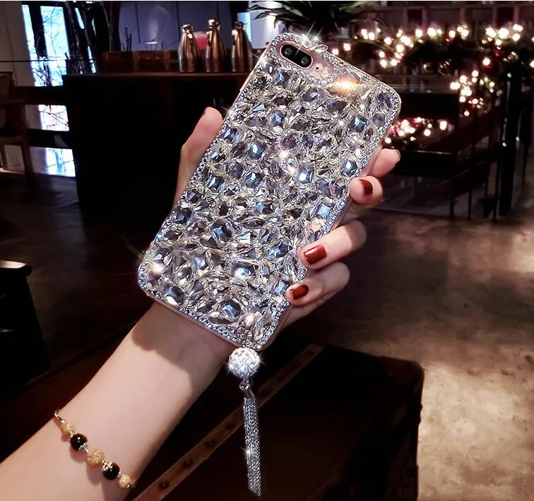 

Luxury rhinestone Crystal Pendant Phone Case For iPhoneX XR XS soft silicone all-inclusive Phone Case For iPhone7 8 6 6S Cover
