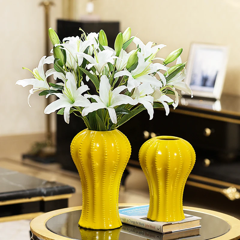 

Creative Ceramic vase Ornament yellow Porcelain Tabletop flower vases for centerpieces for weddings home decoration accessories