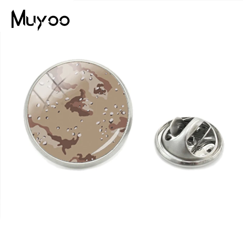 

2018 New Fashion Vintage Style Collar Pins Men Military Camouflage Cotton Material Patterns Glass Silver Round Brooches Jewelry
