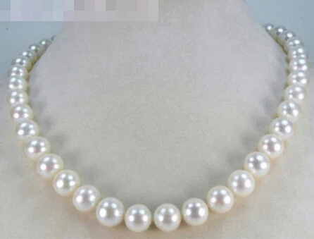 

FREE shipping 8.5-9.5MM AAA GRADE WHITE AKOYA PEARLS NECKLACE 17