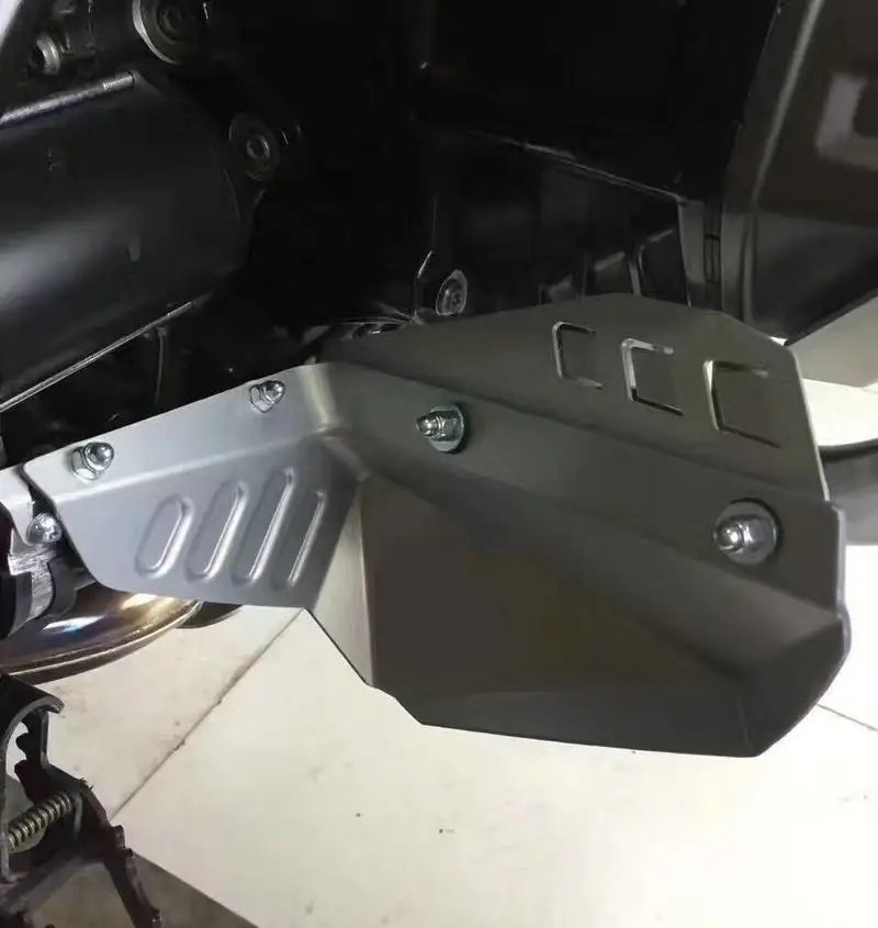 

BikeGP Splash Shield Revised Brake and Shift Shield for BMW R1200R LC 2015-2016