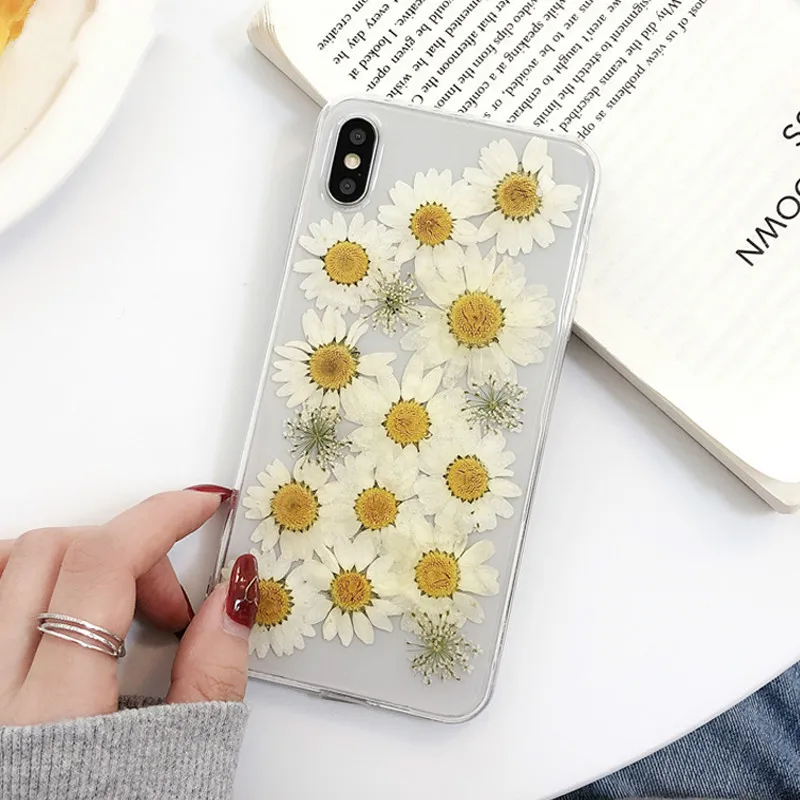

Epoxy small daisy real flower Phone Case For iPhone7 8 6 6S For iPhoneX XR glossy flower Japanese and Korean style soft Case