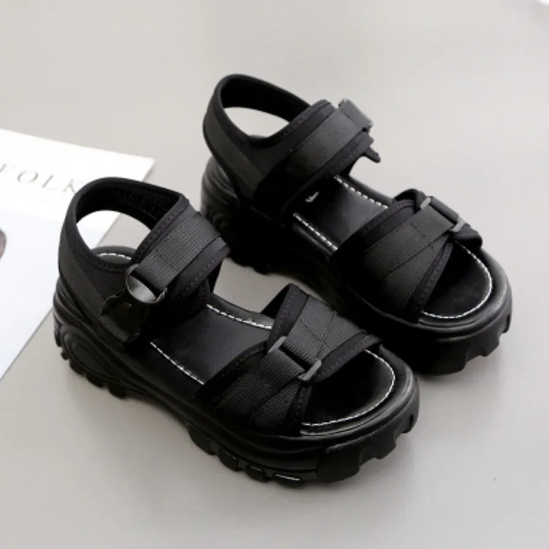 Goede Vrouwen Sandalen 2019 Nieuwe vrouwen Muffin Platform Sandalen Vrouwelijke Zomer Schoenen Student Mode Strand Schoenen Casual Sandalen