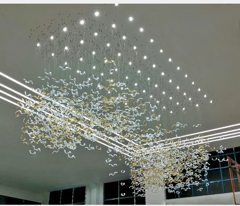 Большая стеклянная люстра для лобби отеля отдел продаж ресторана креативная витая форма листа нестандартные инженерные светильники
