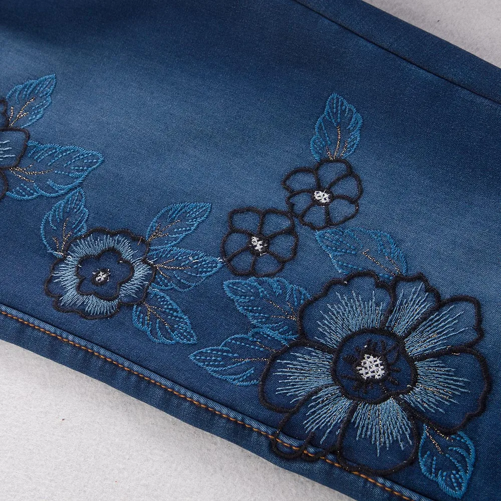 Avec Femmes Stretch Brodé Pantalon Été Jeans Automne Blanchis 2017 Broderie Denim Femelle Floral Printemps Flare Mince Y5Otq5w
