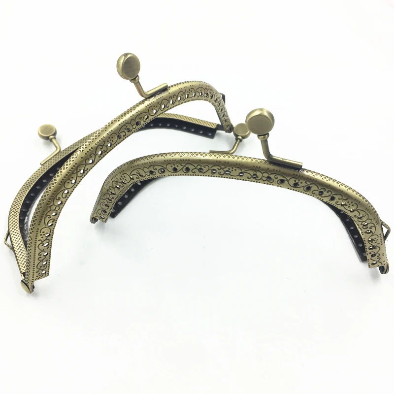 

1Pc Antique Bronze Tone Kiss Clasps Clips Lock Clutch Handle DIY Part Fashion Coins Purse Plat Heads Metal Arch Frame 13cm