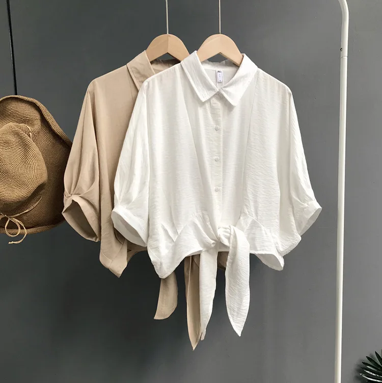 

Daily Apparel Female 2019 Fashion Casual Shirt Turn Down Neck Short Batwing Sleeve Solid Oversized Crop Top Blouse for Women