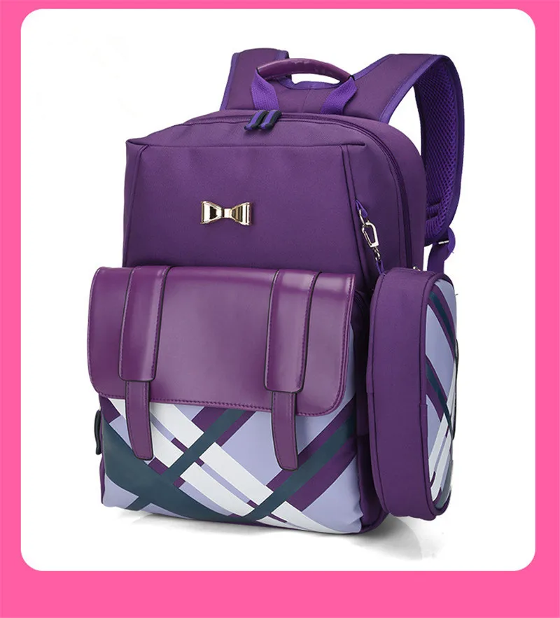 3713071661_821371667