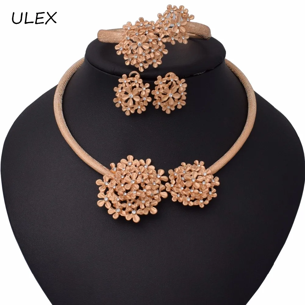 

Luxury Bridal Gift Nigerian Wedding African Beads Jewelry Set Brand Woman Fashion Dubai Gold Color Jewelry Set Wholesale Design