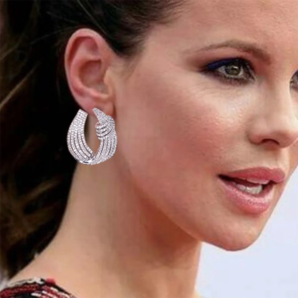 GODKI 27 мм x 24 мм Модные женские серьги-гвоздики с кубическим цирконием ААА, модные ювелирные изделия