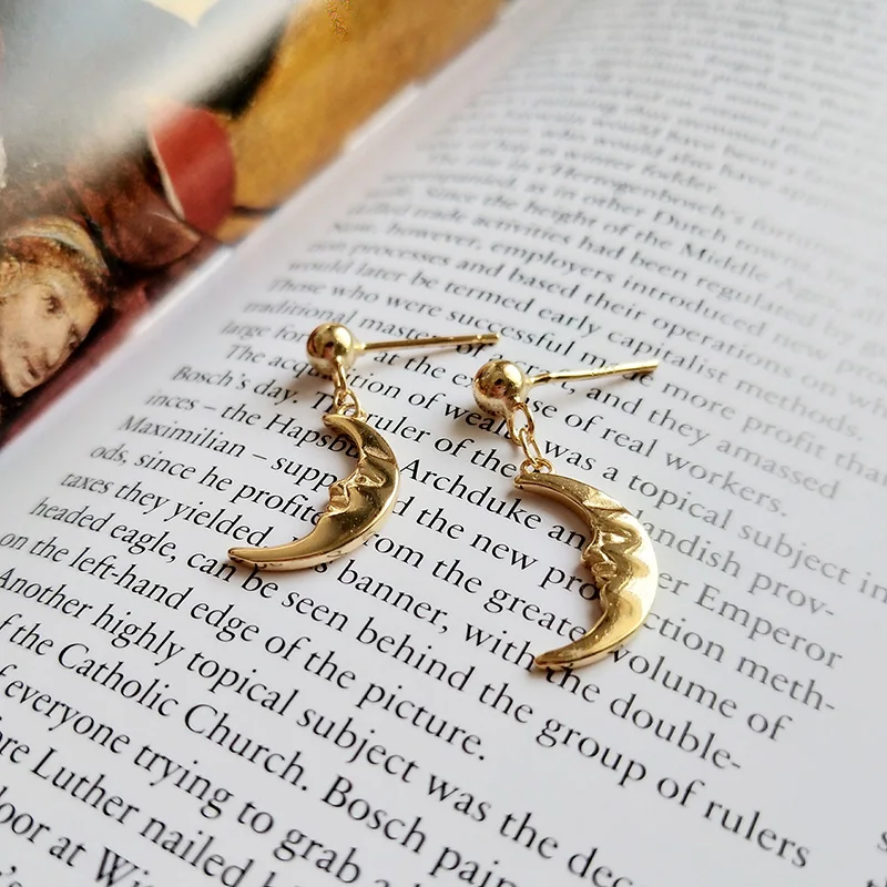 

WTLTC 925 Sterling Sliver Crescent Moon Dangle Earrings for Women Drop Moon Face Charms Earrings Minimal Small Hanging Earrings