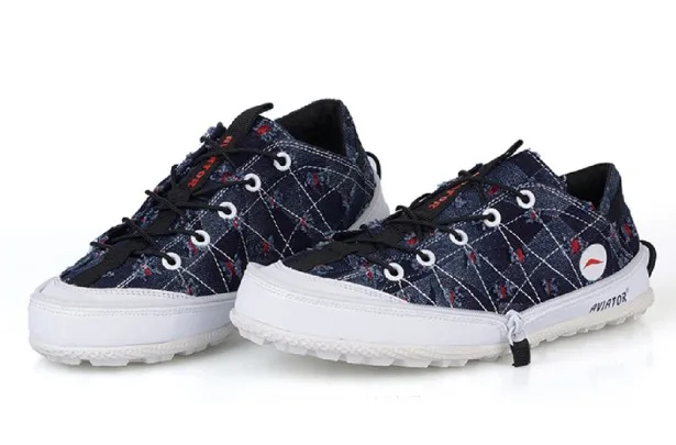 Men outdoor trend skateboarding casual shoes mens fashion skateboard Shoes male Lace-up street shoes men flats males flat shoes