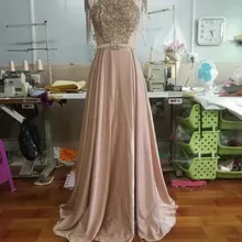 Новое поступление розово-золотых платьев выпускного вечера с высоким воротником, Вышитое Блестящим Бисером и камнями