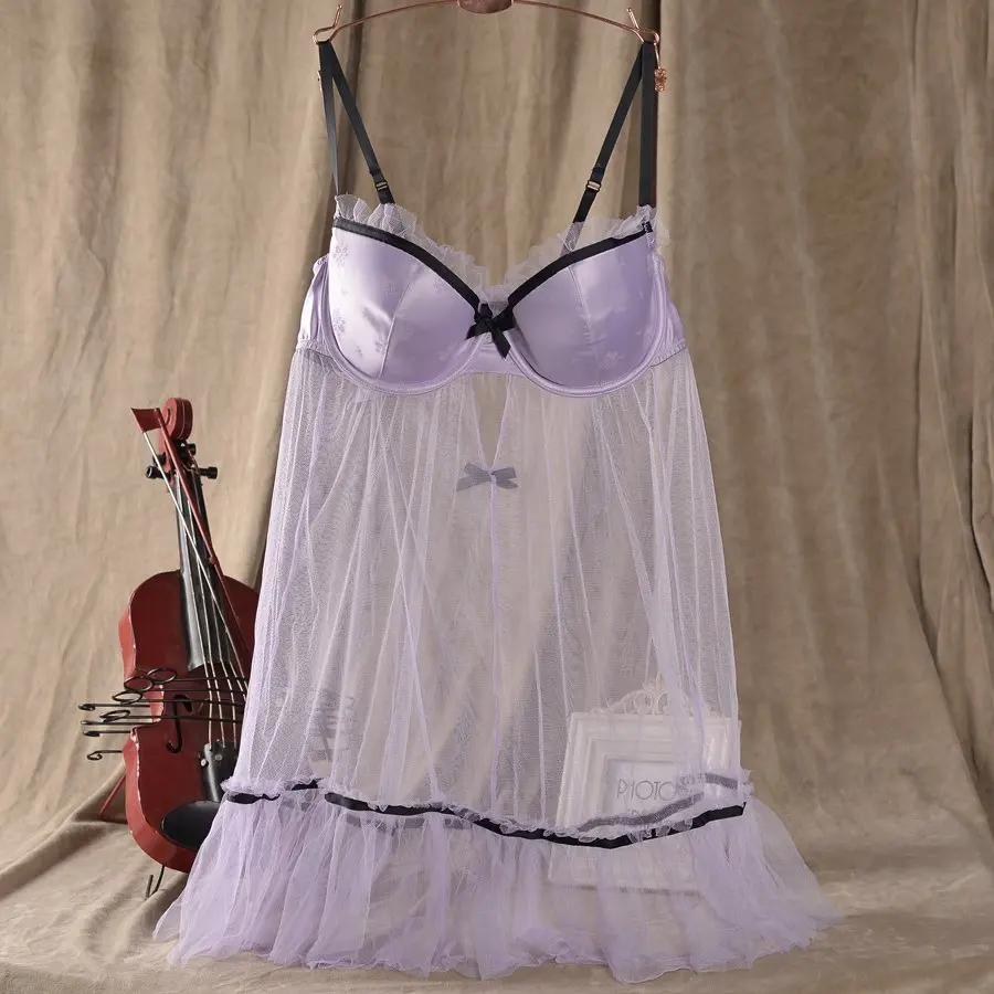 

Luxurious imitation silk + Gauze dream Purple Princess pajamas with a pajamas.