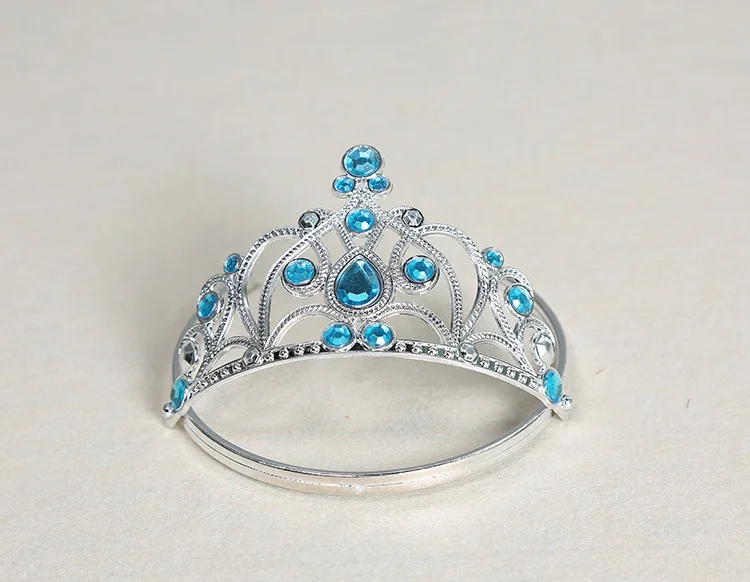 2457144503_814069197