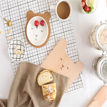 

Cartoon Bear Shape Ceramic Bowl, Cork Pad Suit