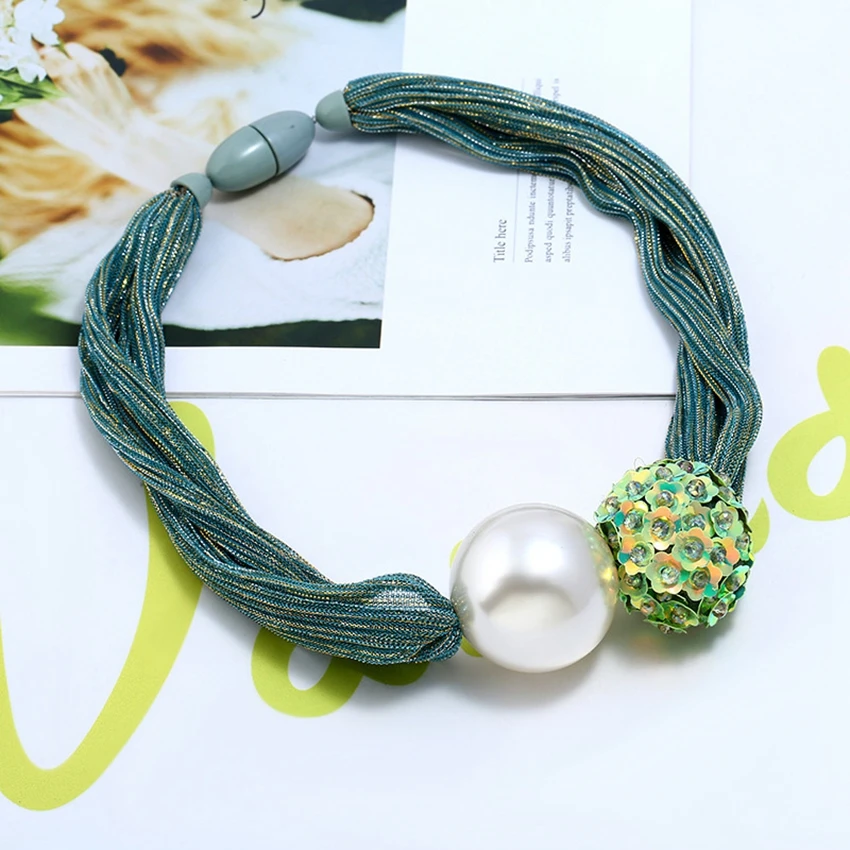 statement necklace