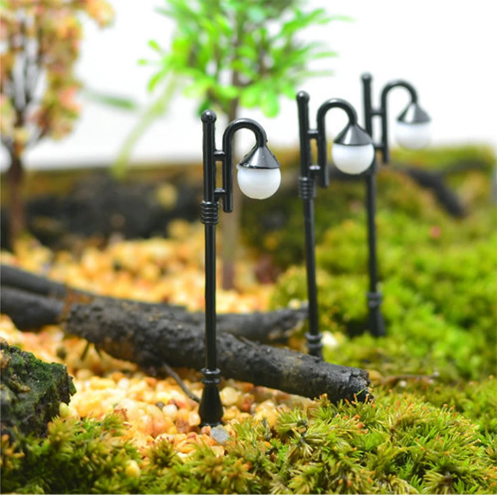 1/12 2 Pieces Dollhouse Furniture Lifelike Dollhouse Garden or Park Mini Wooden Bench & Street Lamp Kids DIY Decoration