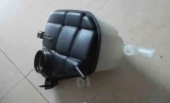 

Coolant Recovery Expansion Overflow Tank Reservoir For Benz W164 GL350 GL550 ML330 ML350 ML500 ML63 AMG SLSAMG GL320 ML320