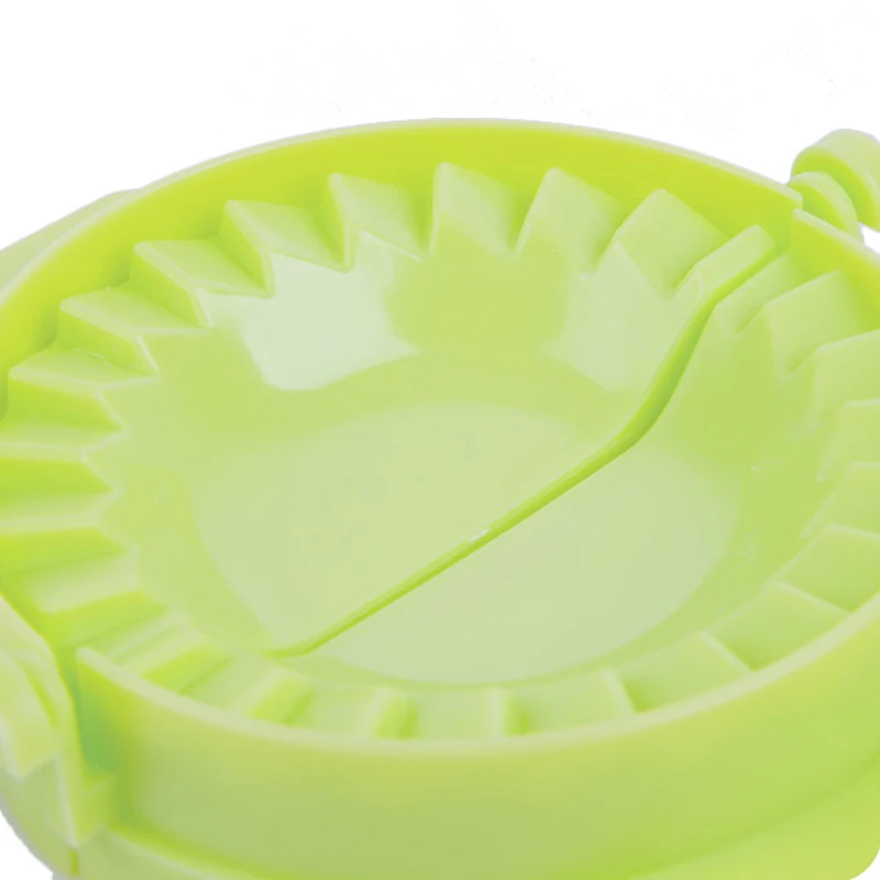 EHEH 2 pcs Dumplings Maker mold tool dumpling Jiaozi Maker Device hand pinch Easy to DIY Dumpling Mold Clips Kitchen Accessories