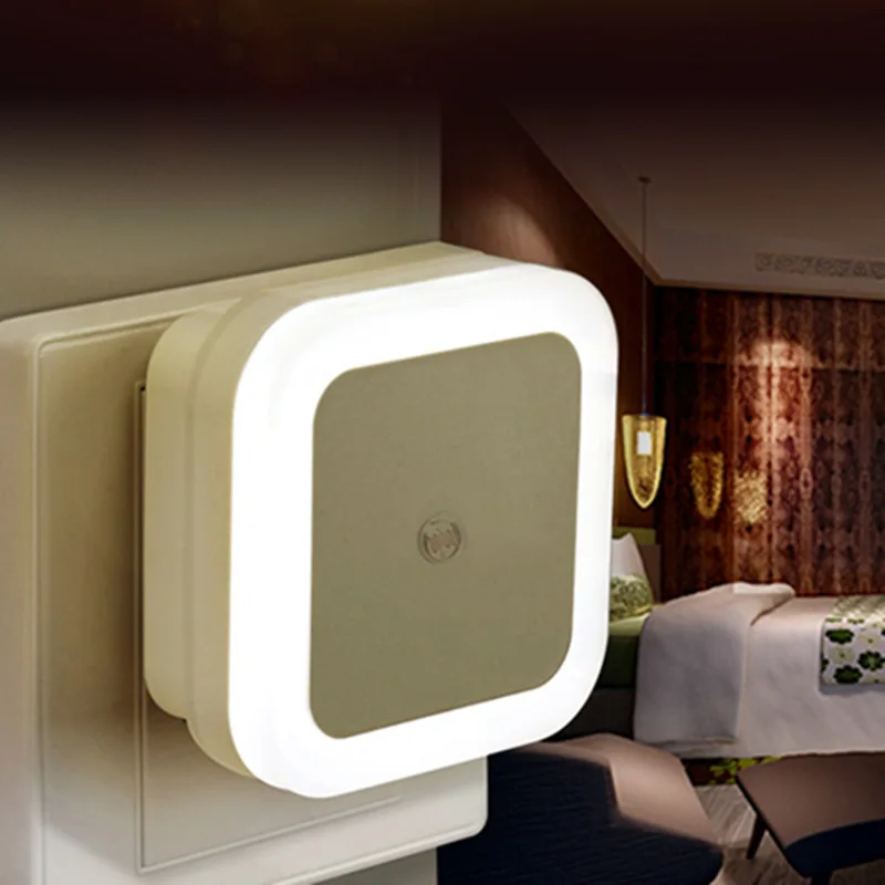 

Light Sensor AUTO Control Square Mini Night Light 4Colors EU US Plug Powered Bedroom Wall Light Baby Sleeping Home Decor Sl134