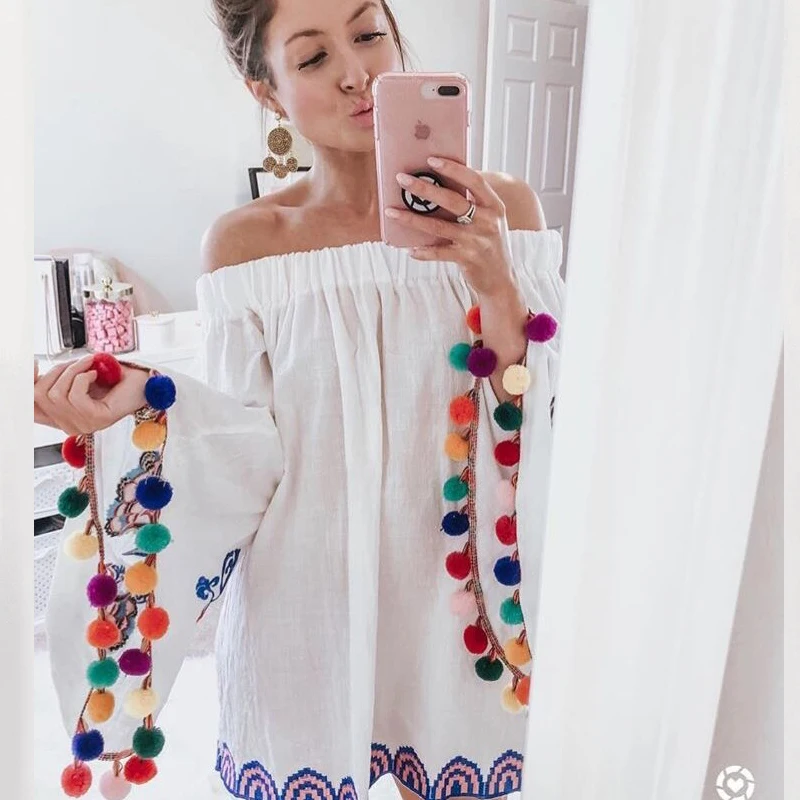 

2018 Off shoulder embroidery summer beach dress Flare sleeve tassel loose dress women Folk white short boho mini dress vestido