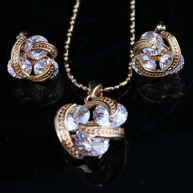Buy Awesome White Gold Earring Pendant Necklace