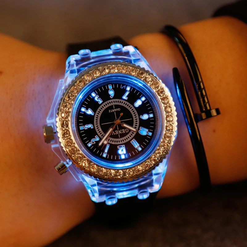 Luminous LED Children Watches Silicone Rubber Quartz Woman Man Wristwatch Glowing in the dark Bracelet Casual Clock for Kids