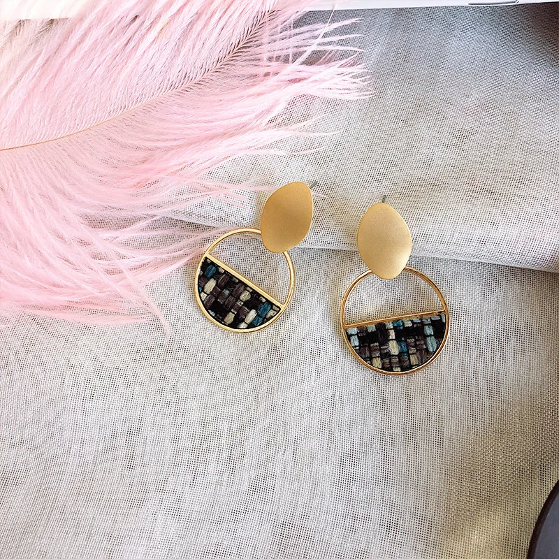 Europe-and-the-United-States-stud-earrings6